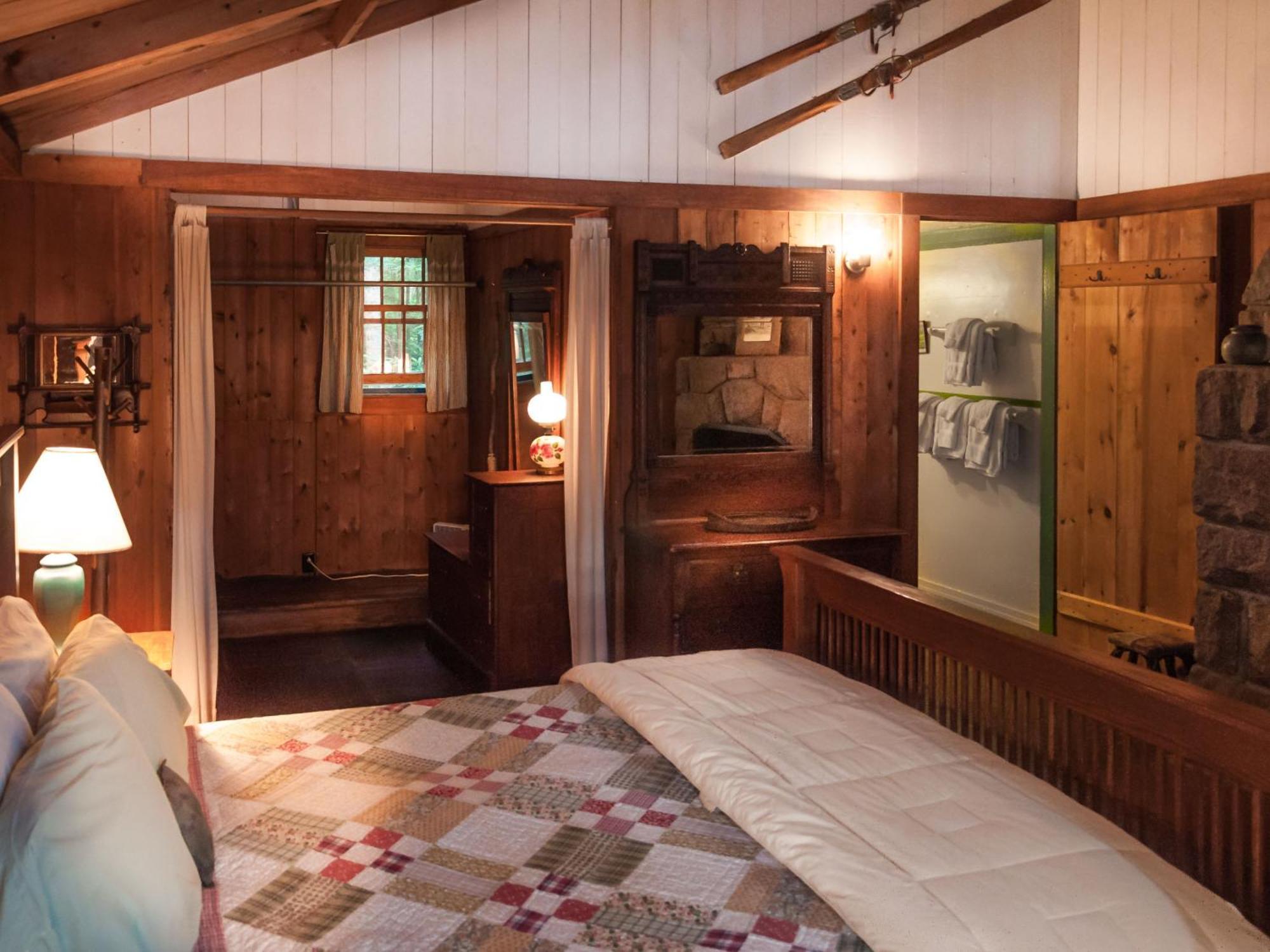 White Pine Camp Hotel Paul Smiths Room photo