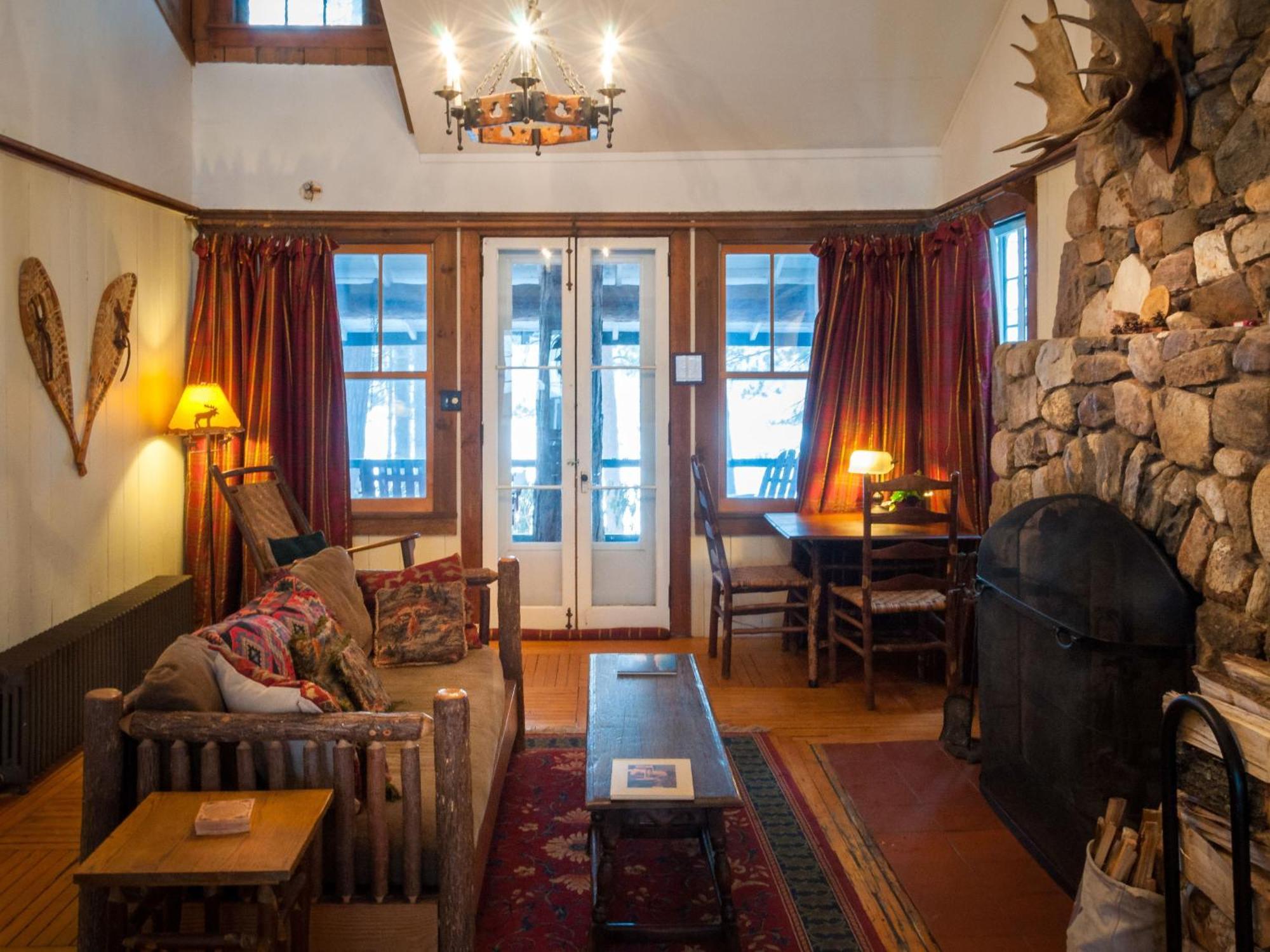 White Pine Camp Hotel Paul Smiths Room photo